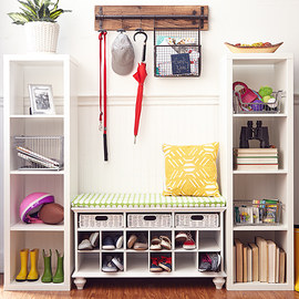 organized_entryway_event_zulily.jpg